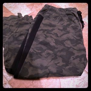 Old Navy active plus size joggers sweatpants